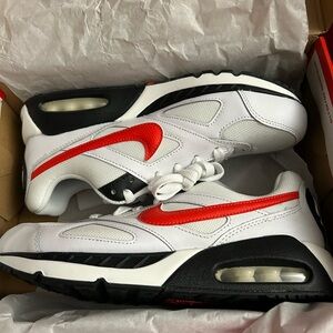 Nike Air Max IVO (GS)